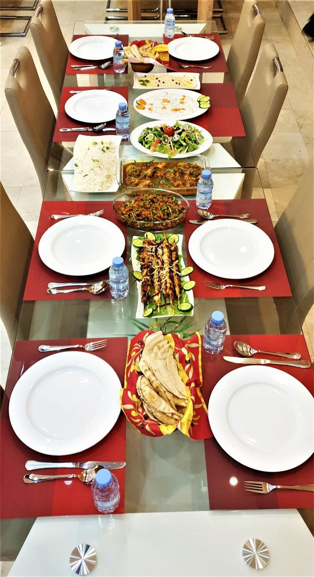 Bahla Hotel And Apartments Екстериор снимка